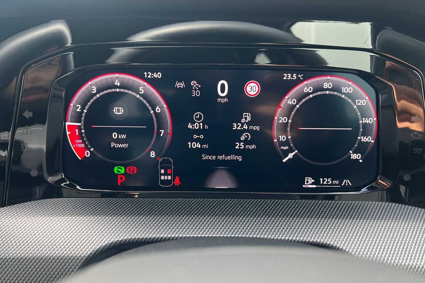 Volkswagen Golf GTI