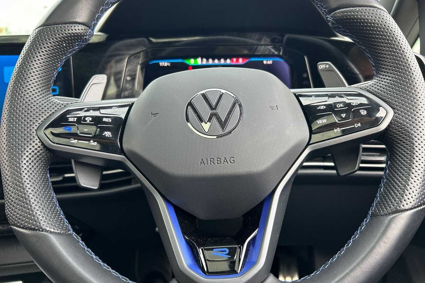 Volkswagen Golf R