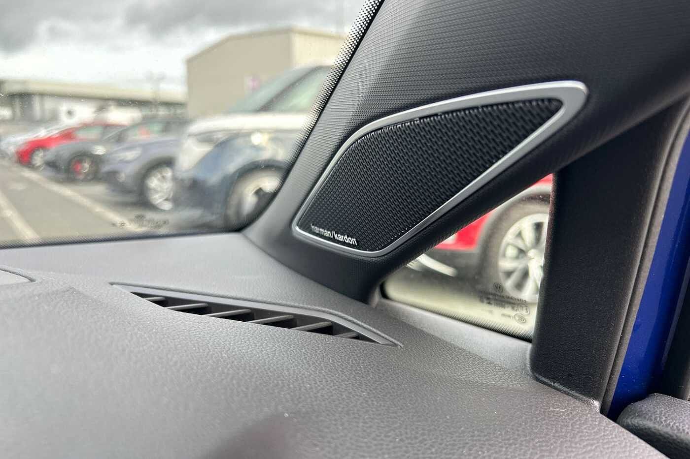 Volkswagen Golf R