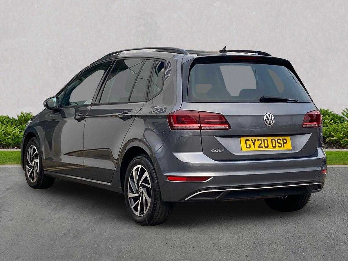 Volkswagen Golf SV