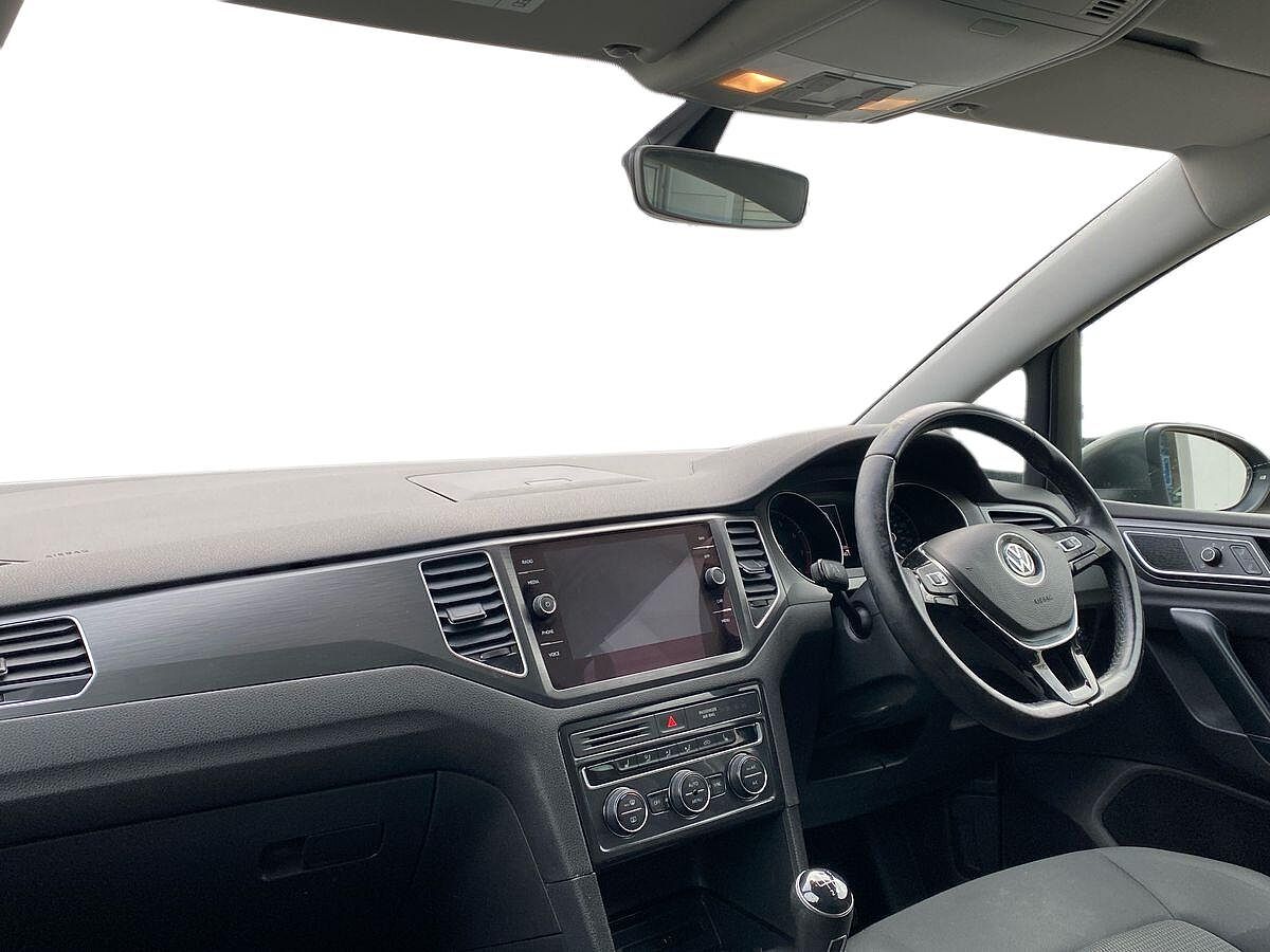 Volkswagen Golf SV