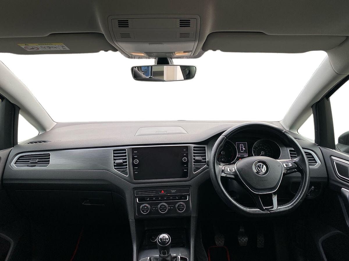 Volkswagen Golf SV