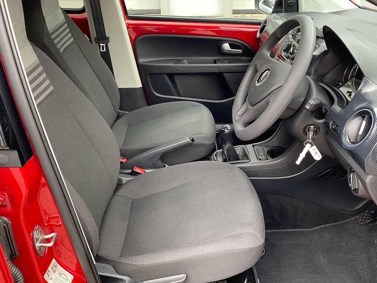 Volkswagen up!