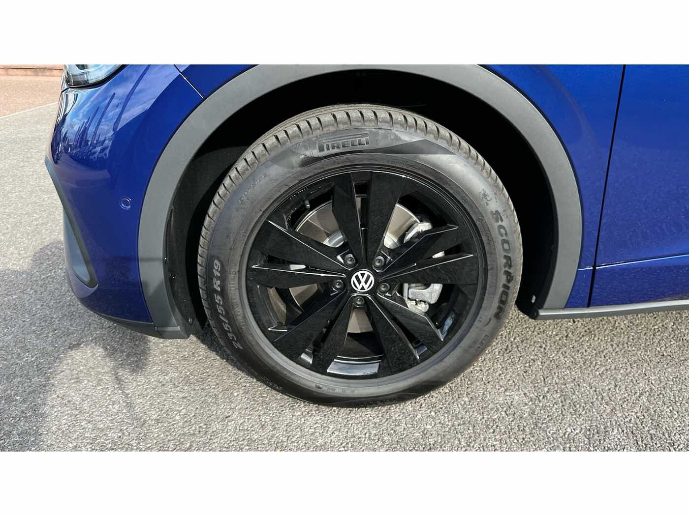 Volkswagen ID.5