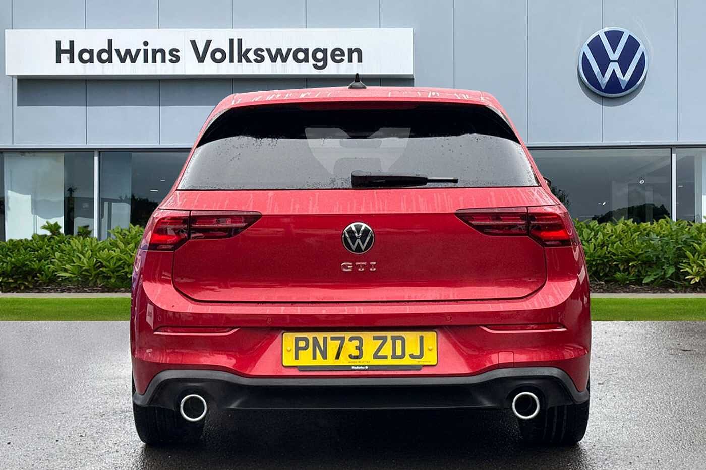 Volkswagen Golf GTI