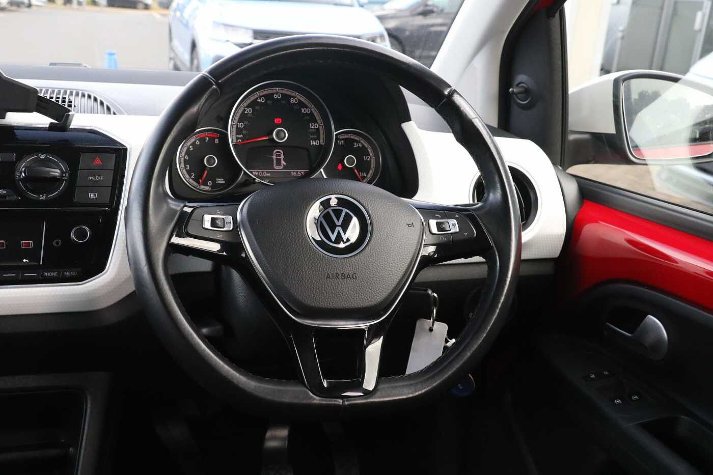 Volkswagen up!