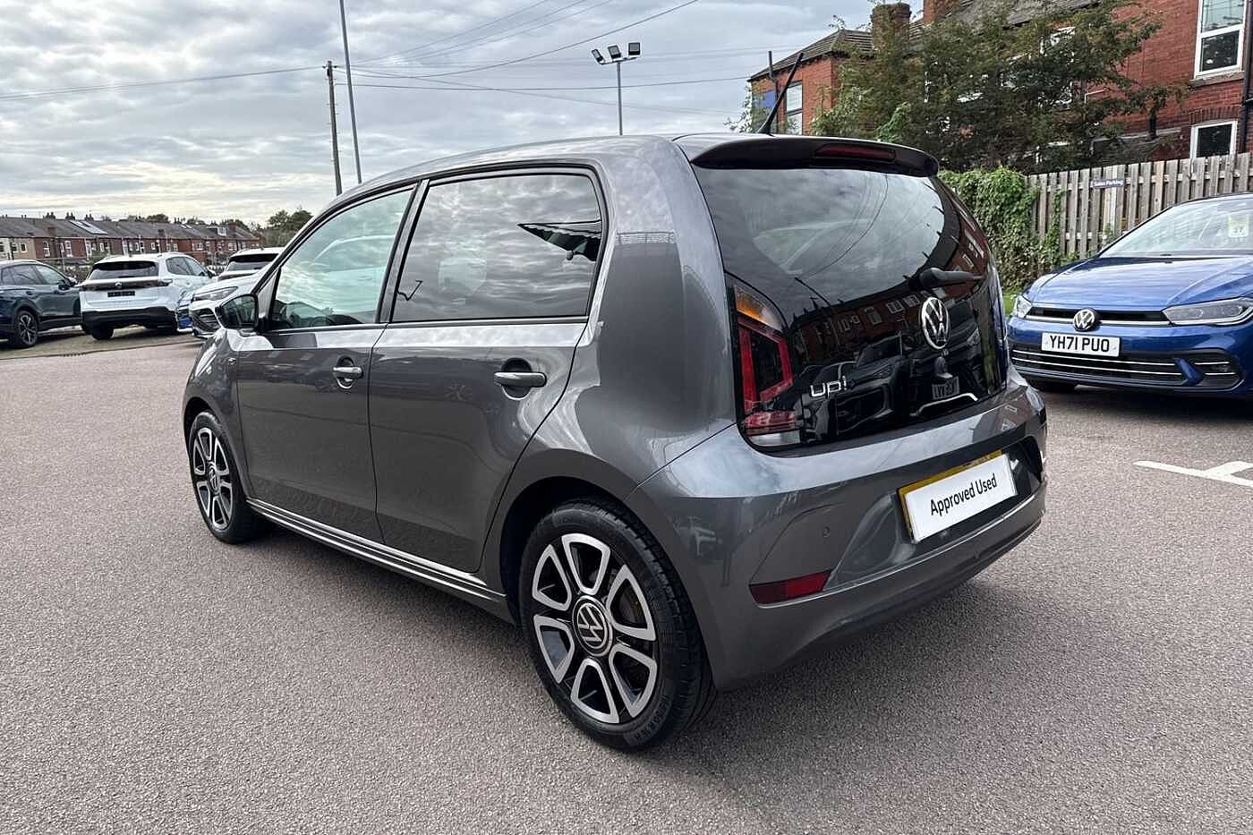 Volkswagen up!