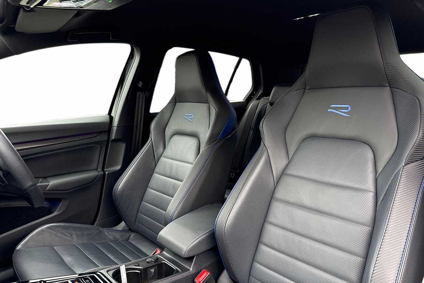 Volkswagen Golf R