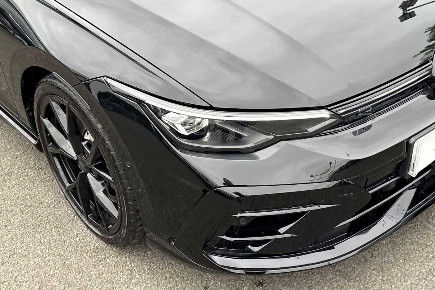 Volkswagen Golf R