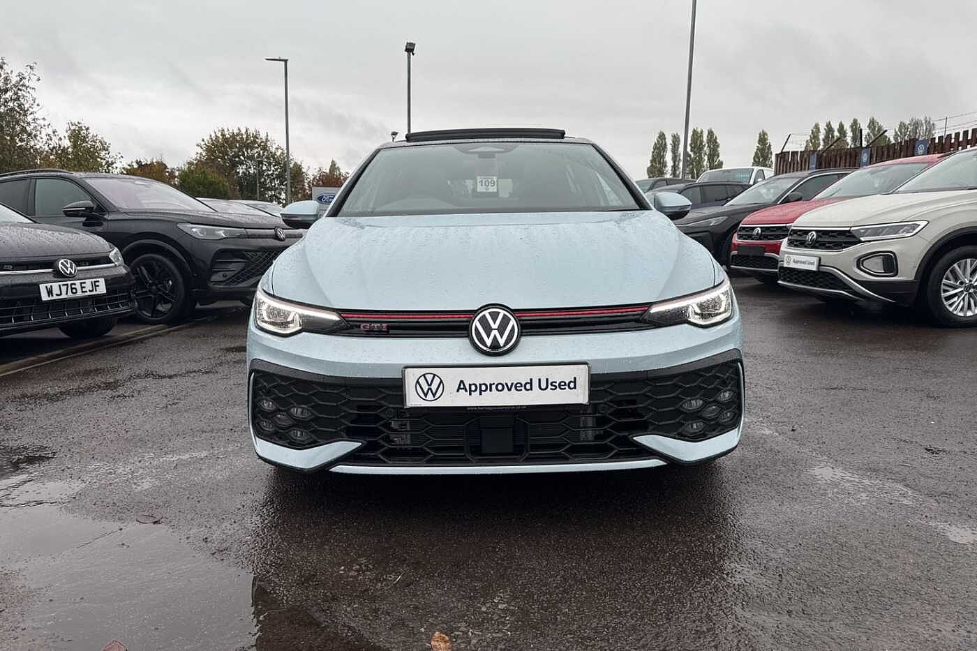 Volkswagen Golf GTI