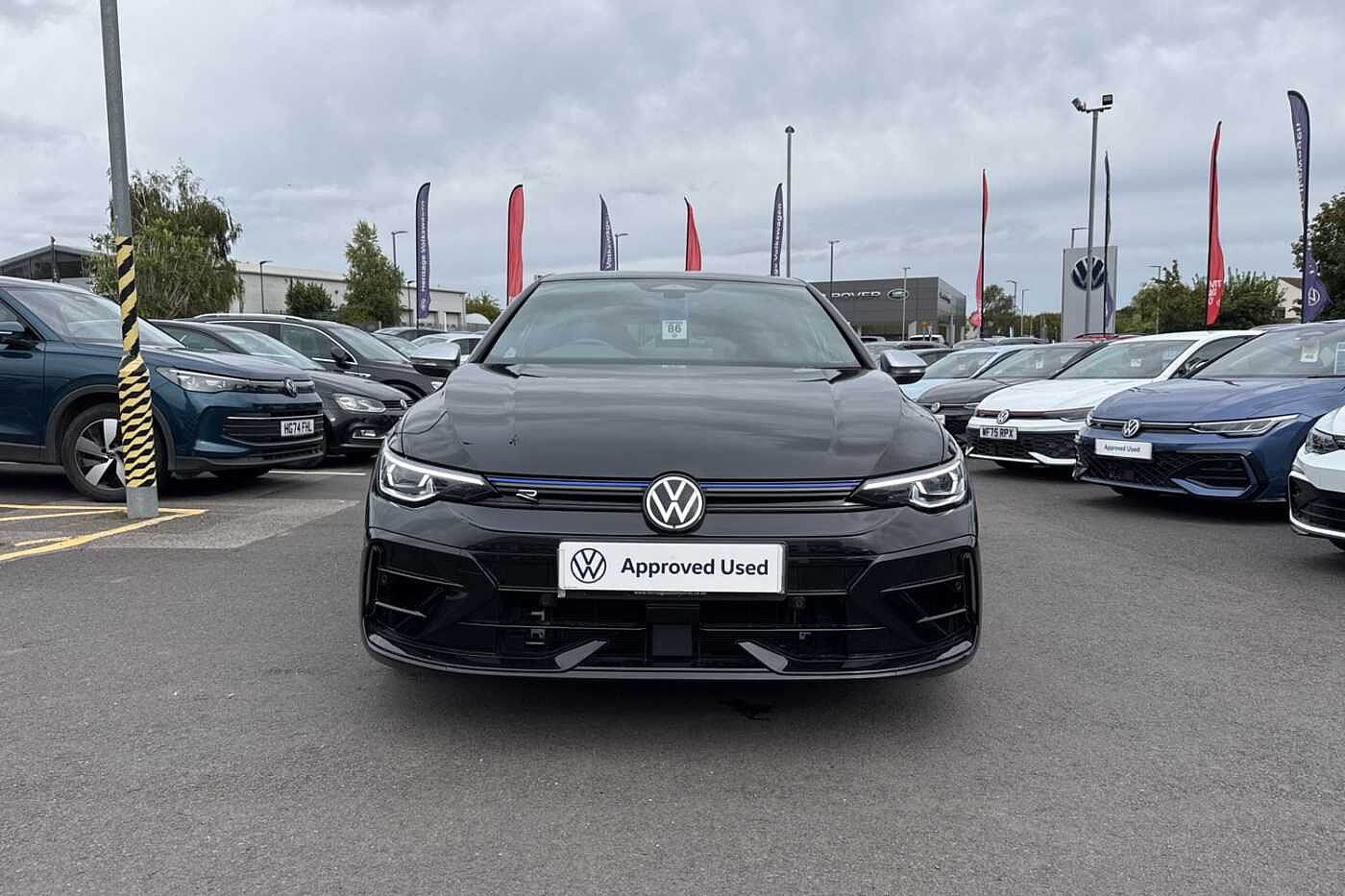 Volkswagen Golf R
