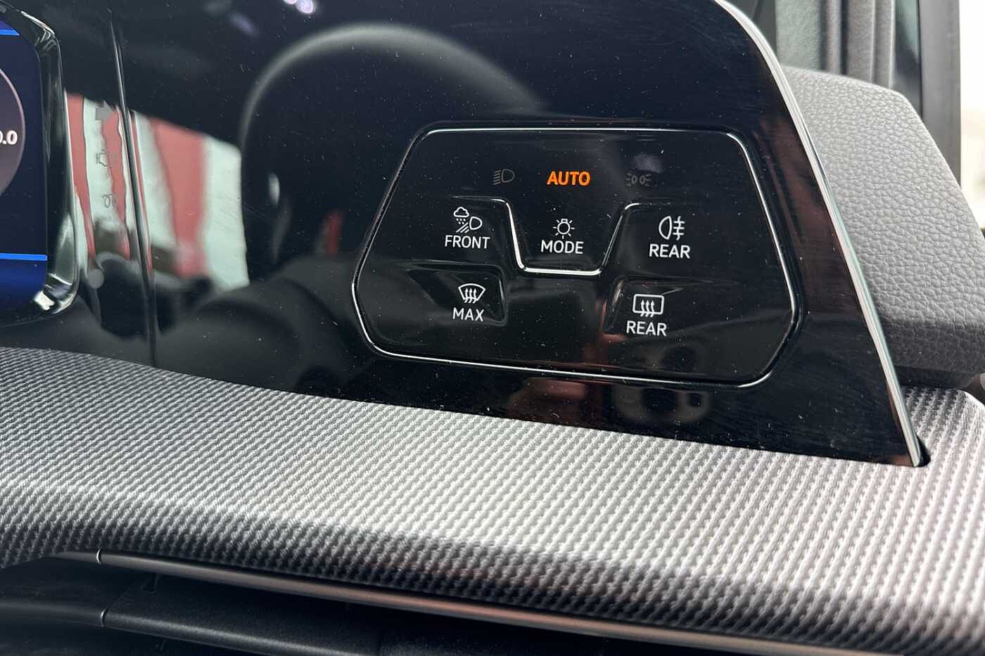 Volkswagen Golf R