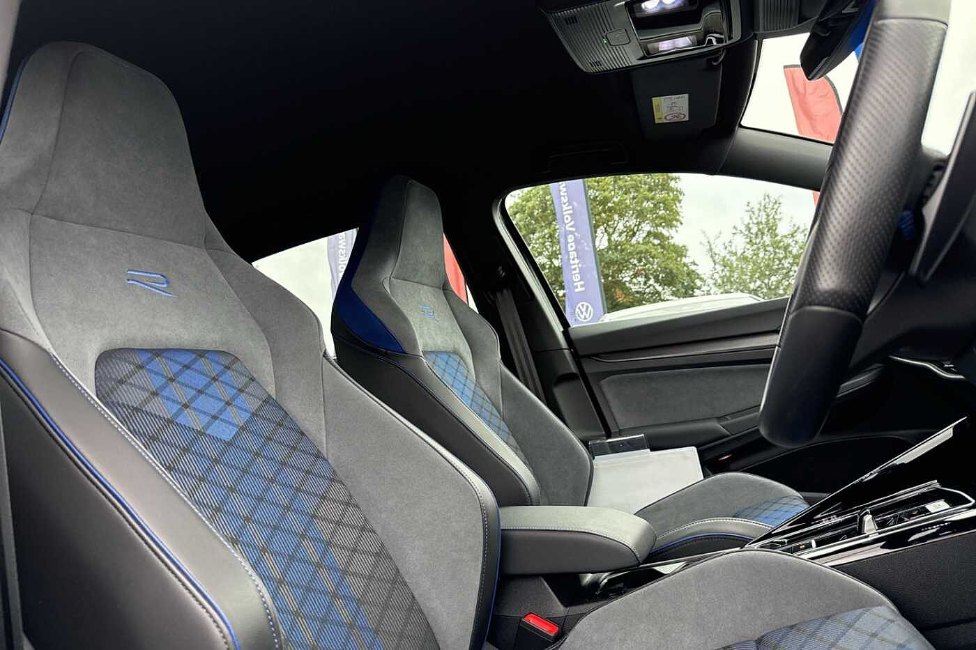 Volkswagen Golf R