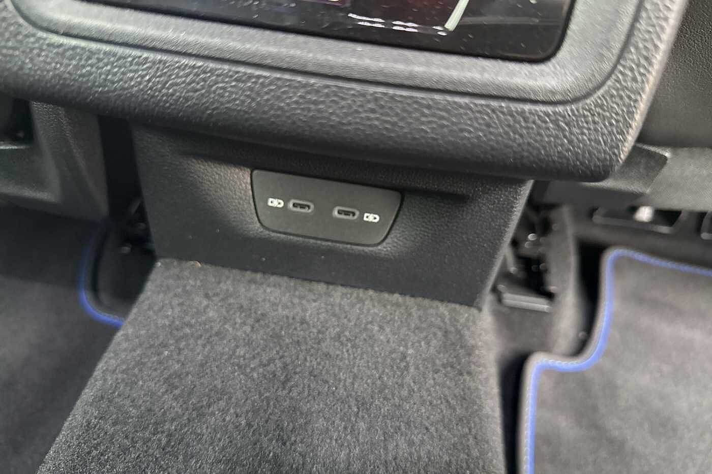 Volkswagen Golf R