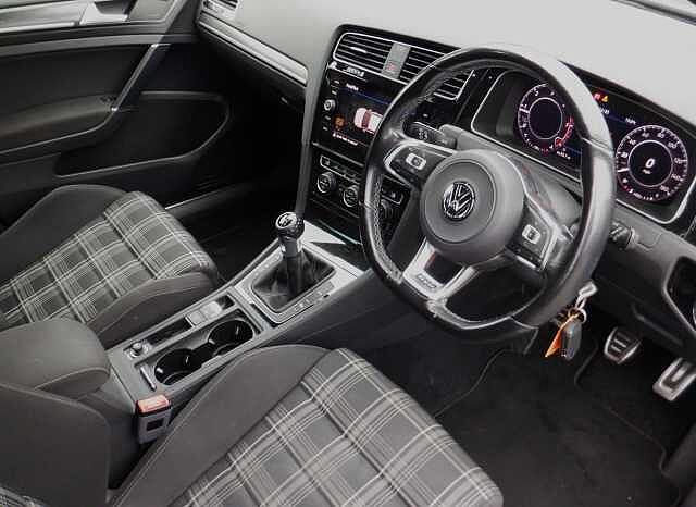 Volkswagen Golf GTD