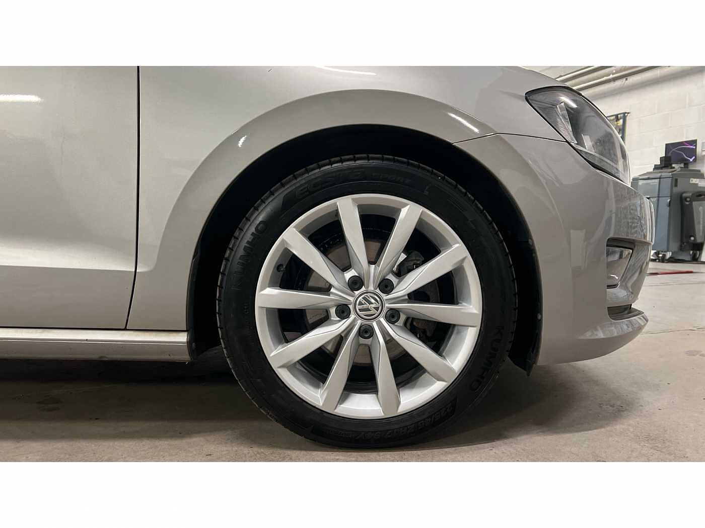 Volkswagen Golf SV
