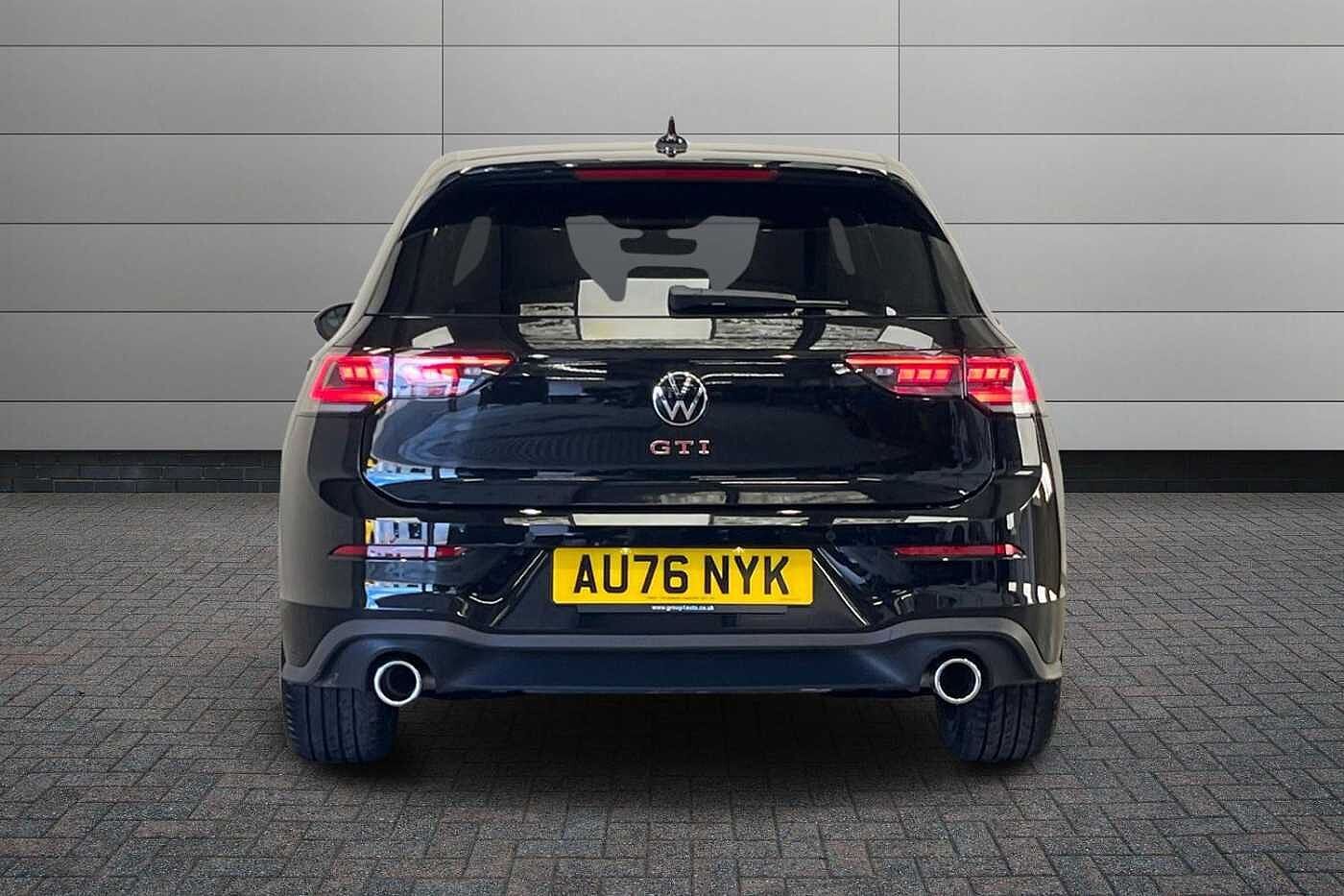 Volkswagen Golf GTI