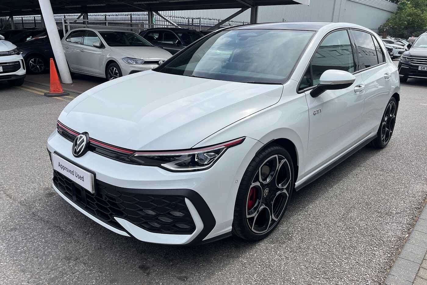 Volkswagen Golf GTI