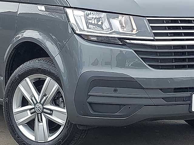 Volkswagen Transporter Shuttle