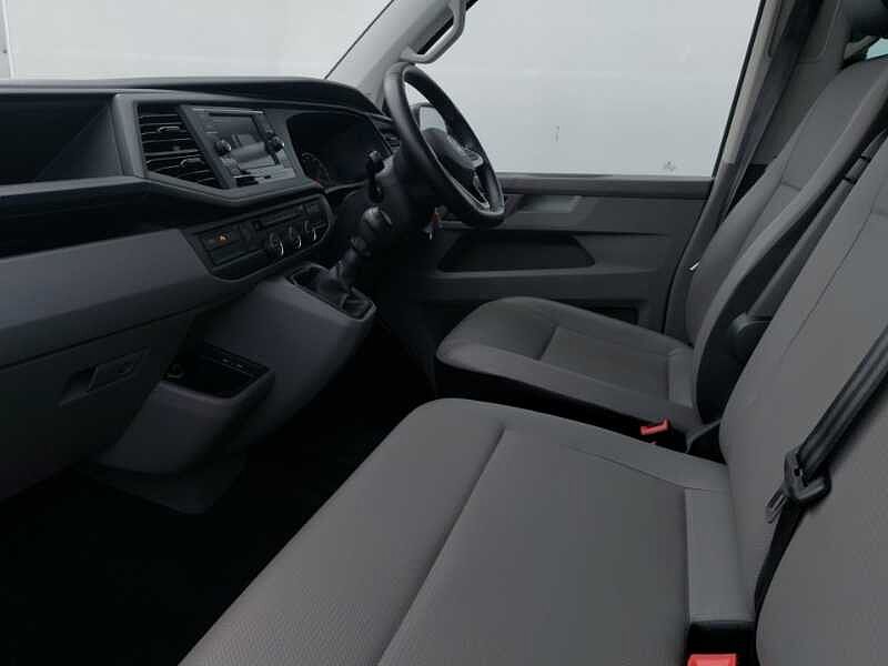 Volkswagen Transporter Shuttle