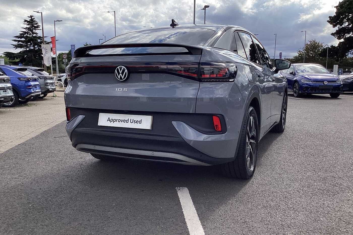 Volkswagen ID.5