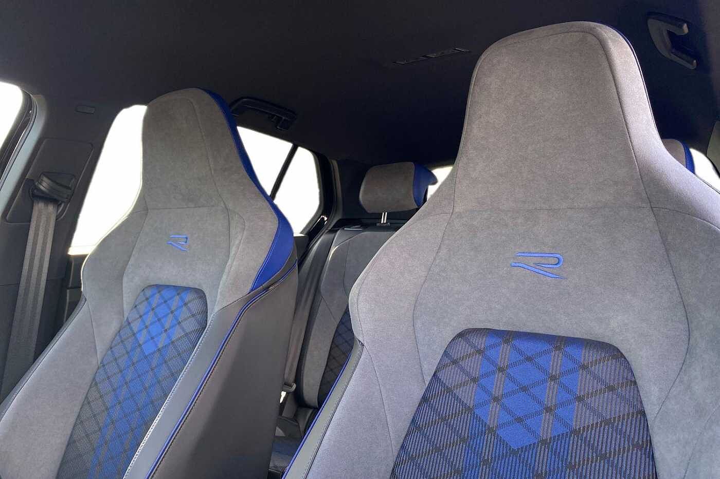Volkswagen Golf R